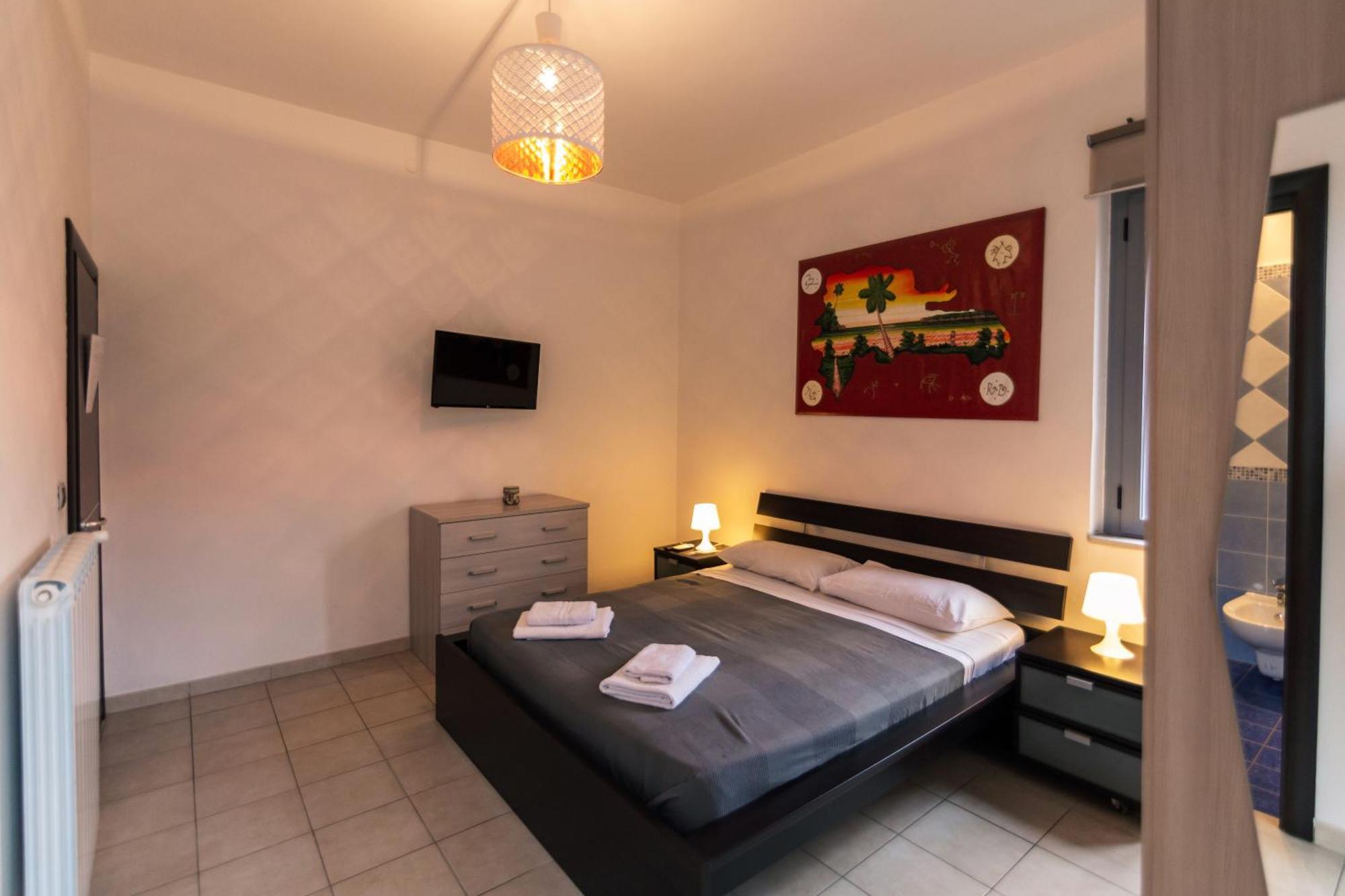 B&B Dell'Infopoint-La Via Silente Castelnuovo Cilento Eksteriør bilde
